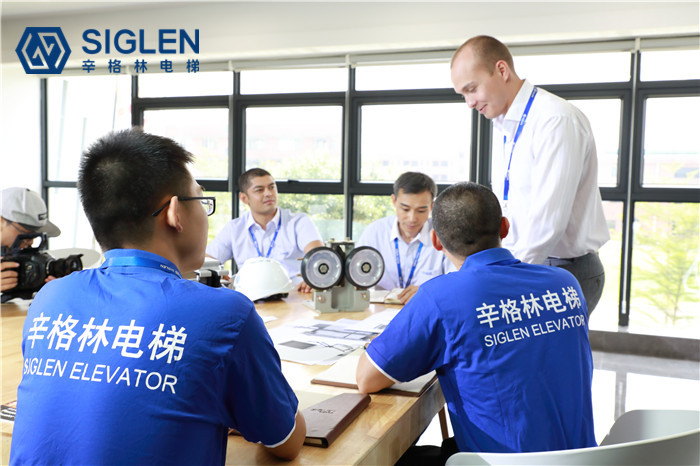 廣州無底坑家用電梯品牌辛格林電梯值得購買嗎？