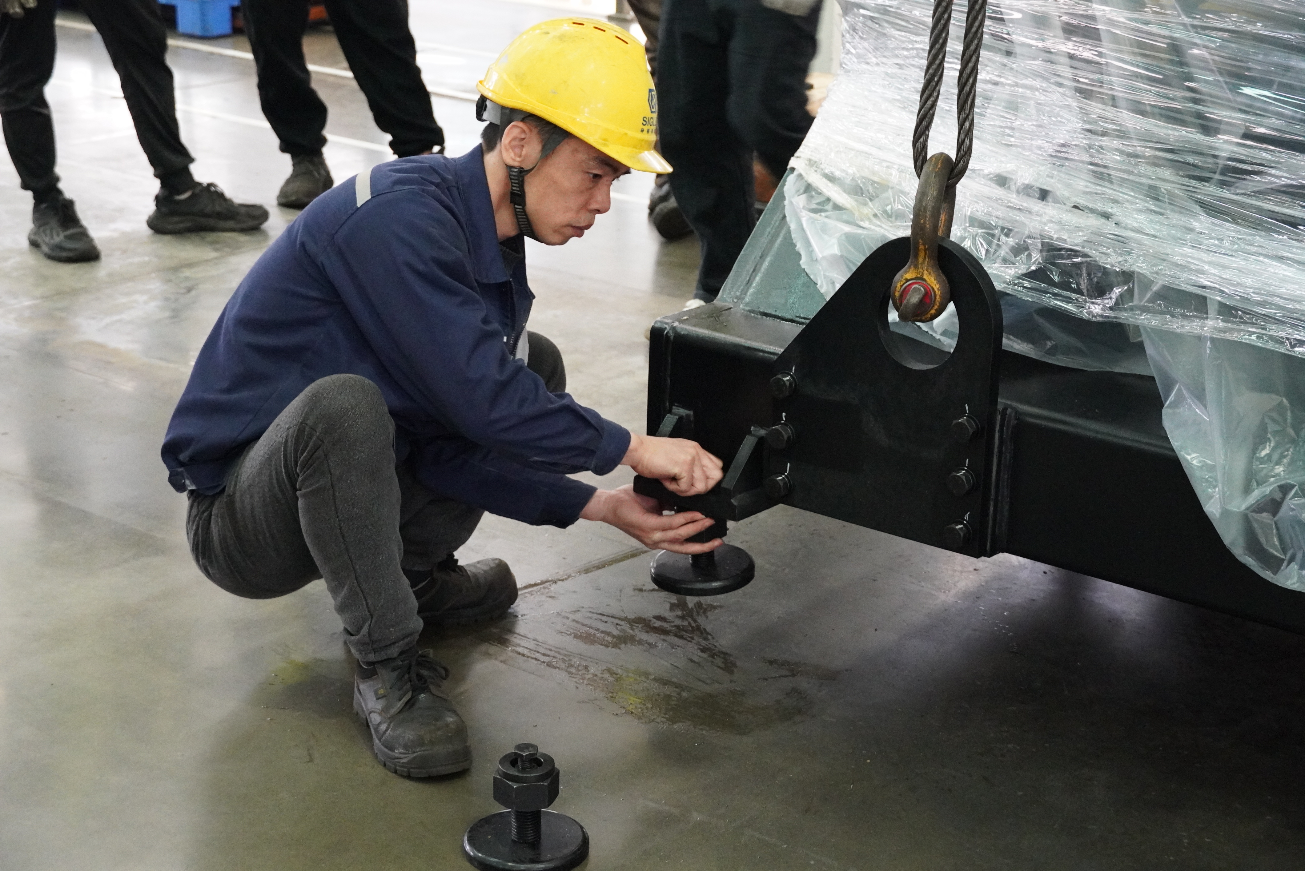 自建房室內(nèi)電梯廠家選哪家？當(dāng)然選大品牌辛格林電梯！